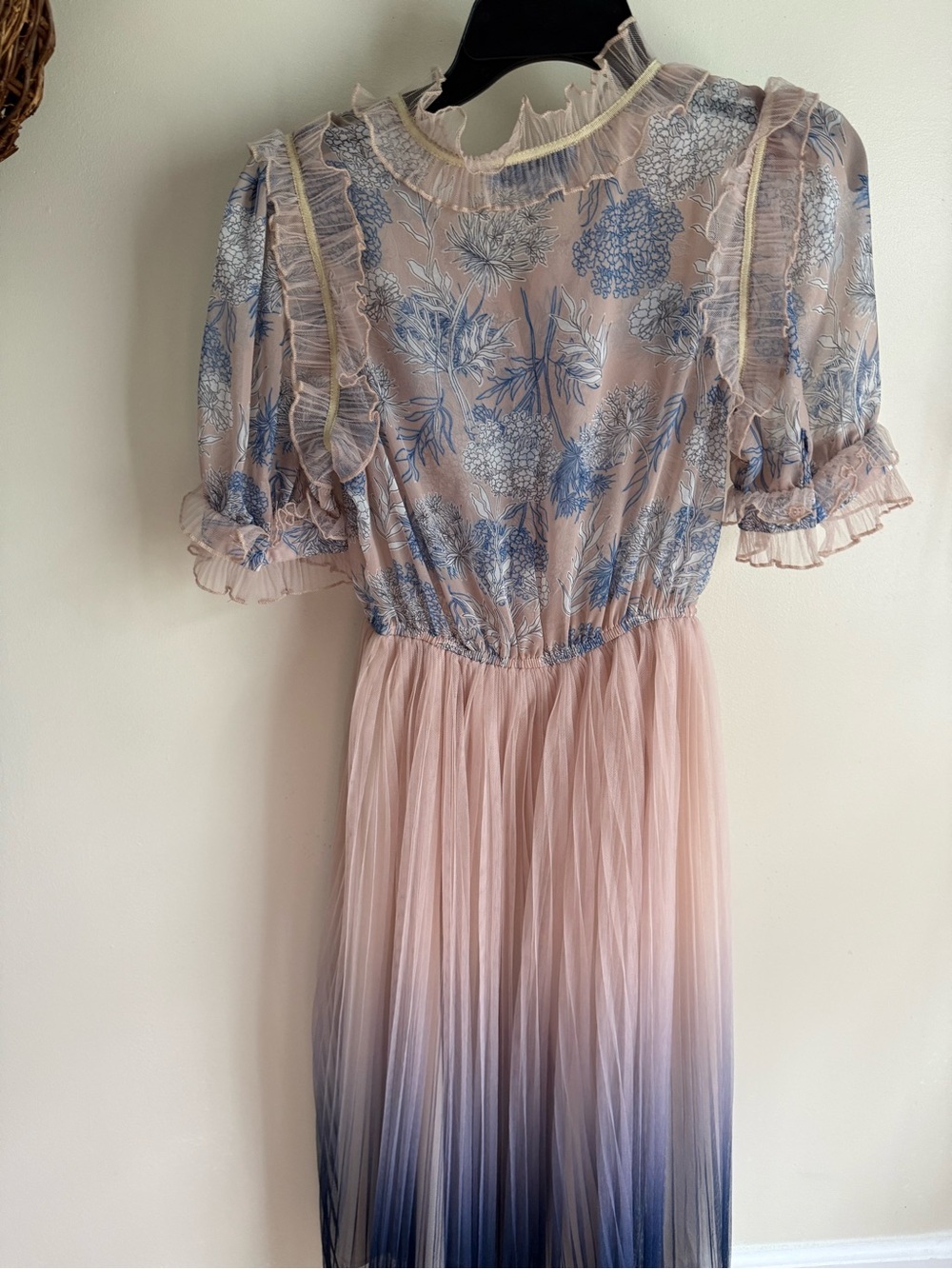 Chicwish Blush and Navy Floral Ruffle Tie-Neck Blouse - Picture 2 of 4
